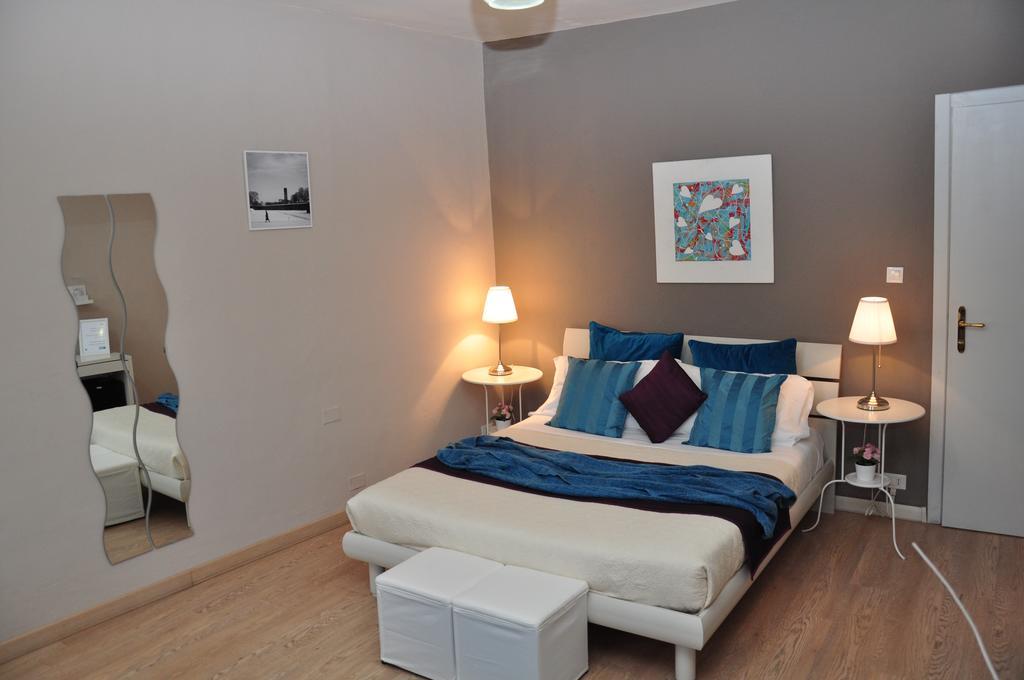 At Home Bed And Breakfast Lucca Luaran gambar