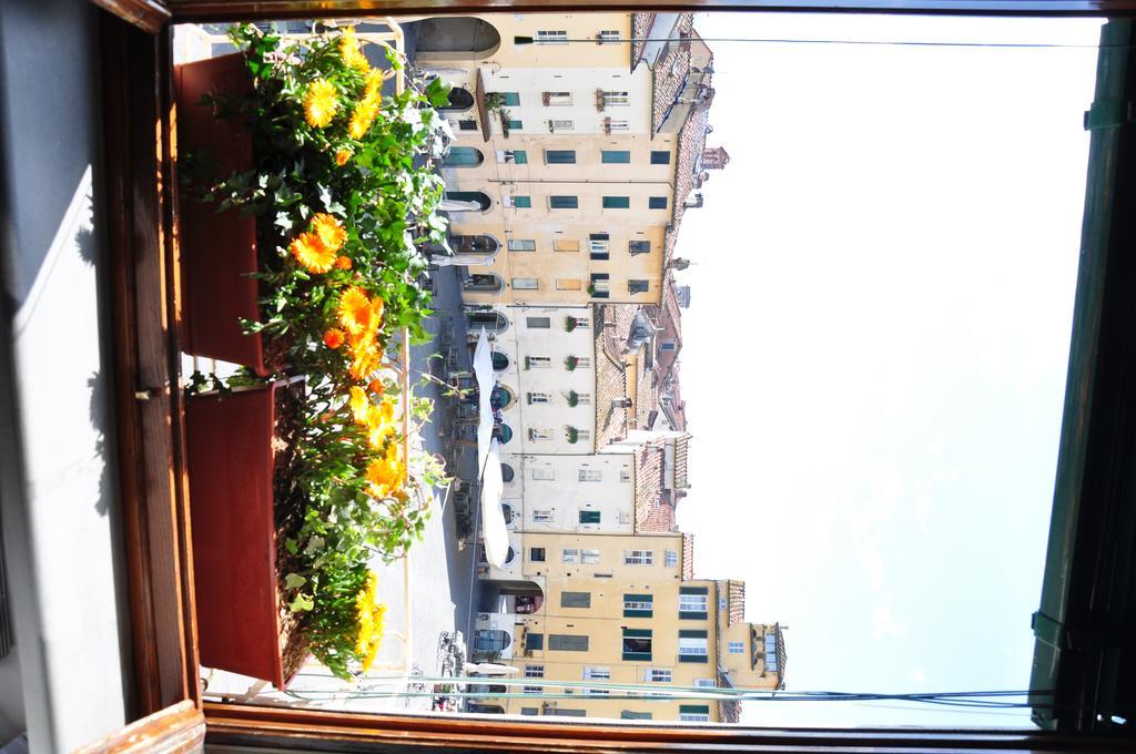 At Home Bed And Breakfast Lucca Luaran gambar